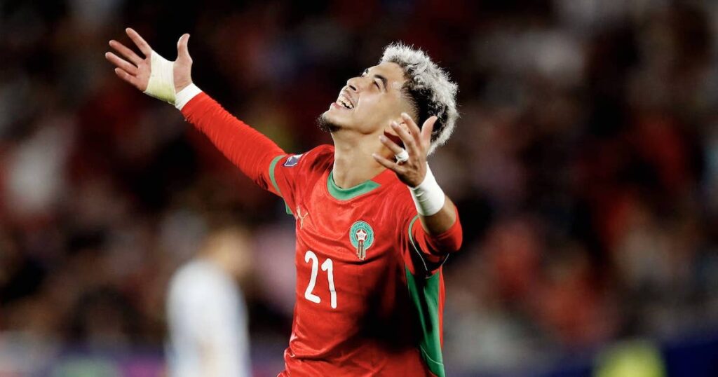 ياسر الزابيري يحتفل بتسجيل ثنائية في مباراة المغرب والأرجنتين بنهائي كأس العالم للشباب تحت 20 عاماً - 19 أكتوبر 2025