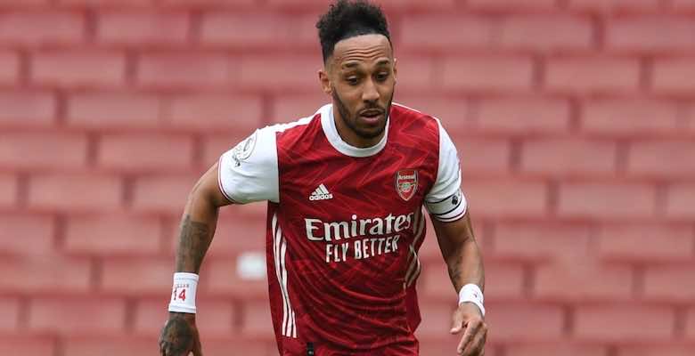 اوباميانج لاعب ارسنال و منتخب الجابون