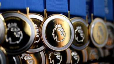 ما هي شروط منح اللاعبين ميدالية التتويج بلقب الدوري الانجليزي الممتاز؟