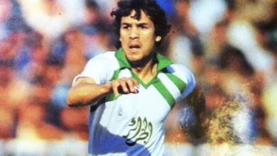 رابح مادجر بقميص منتخب الجزائر في كأس العالم 1982