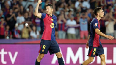 ليفاندوفسكي يواصل تألقه ويضمن لبرشلونة ثلاث نقاط جديدة