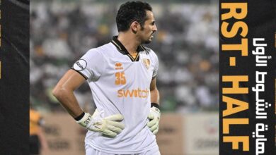 حافظ فريق العربي على تصدره لجدول ترتيب الدوري الكويتي برفع رصيده لـ 9 نقاط بعد فوزه الصعب في ديربي الكويت على ضيفه القادسية بنتيجة 2-1، مساء اليوم الاربعاء، في قمة الجولة الثالثة.