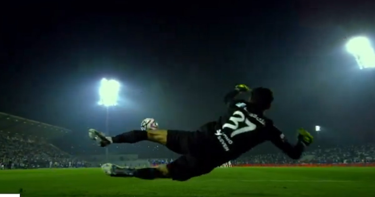 بالفيديو.. شاهد تصدي رائع من ياسين بونو في ركلات الترجيح بكأس السوبر السعودي