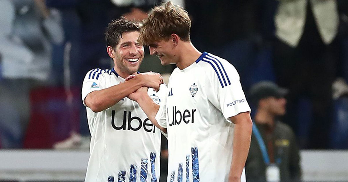 ثنائي البرسا والريال يقودان كومو للانتصار الأول في الدوري الإيطالي 2025-24