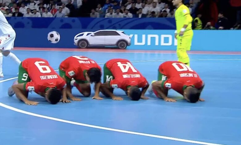 بومزو ومسرار يقودان المغرب لفوز صعب على طاجيكستان في كأس العالم للفوتسال