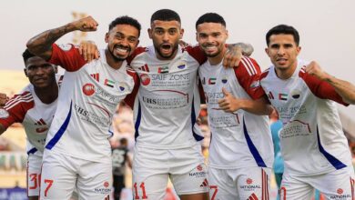 في حضور النني.. الشارقة يتلاعب بالجزيرة ويهزمه 4-0 في الدوري الإماراتي