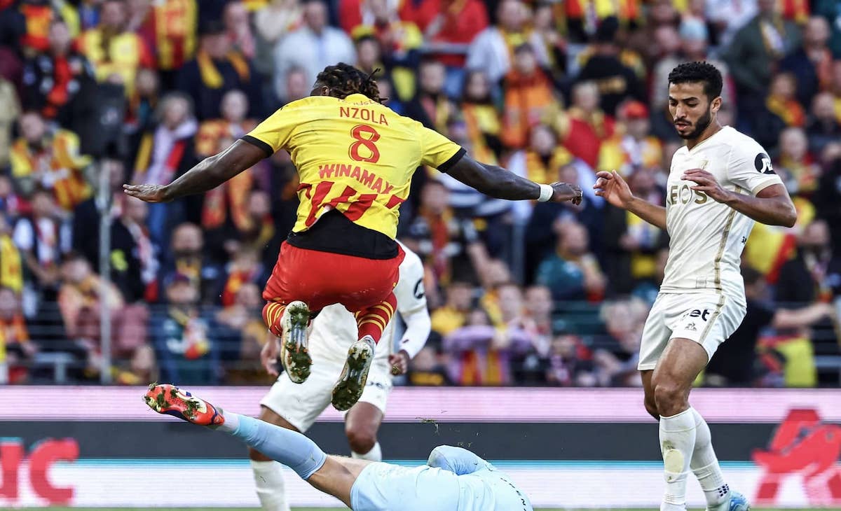 تعادل مخيب لنيس أمام لانس.. وعبد المنعم يكتفي بشوط