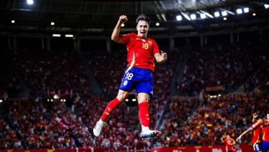 إسبانيا تحسم موقعة الصدارة مع الدنمارك بتصويبة زوبيميندي