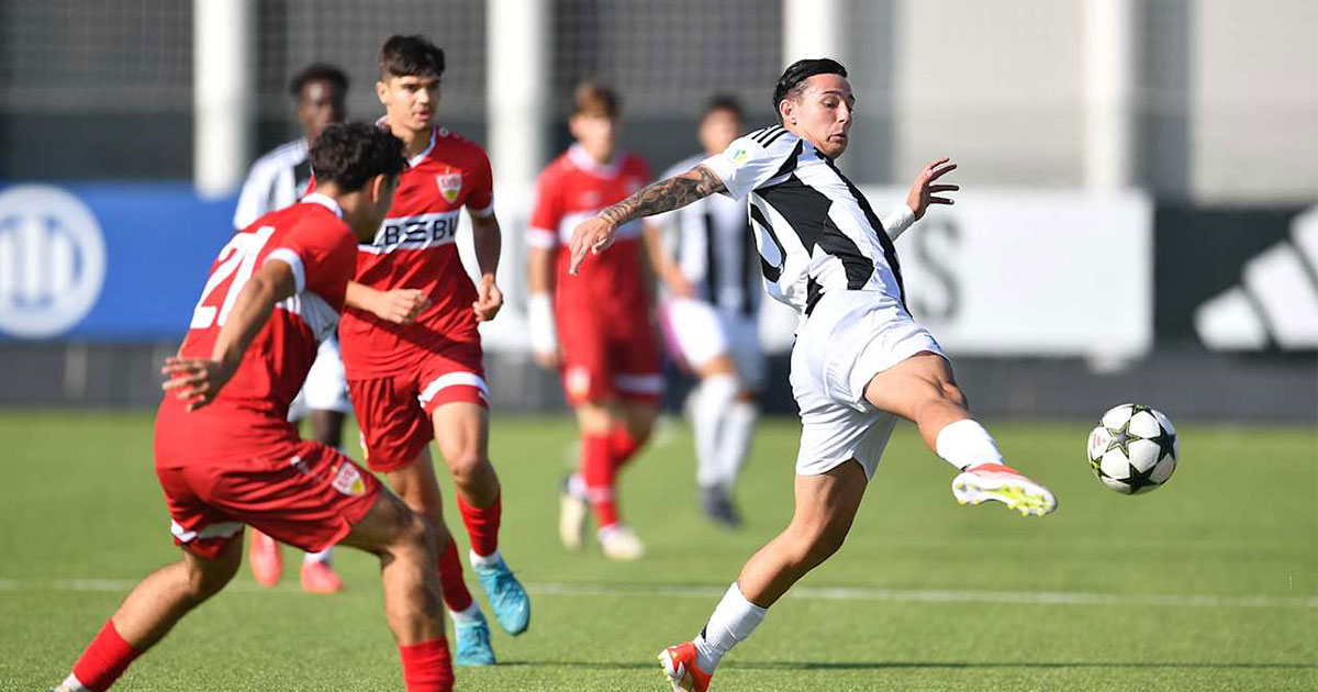 يوفنتوس تحت 20 سنة يتلقى هزيمة مؤلمة من شتوتجارت