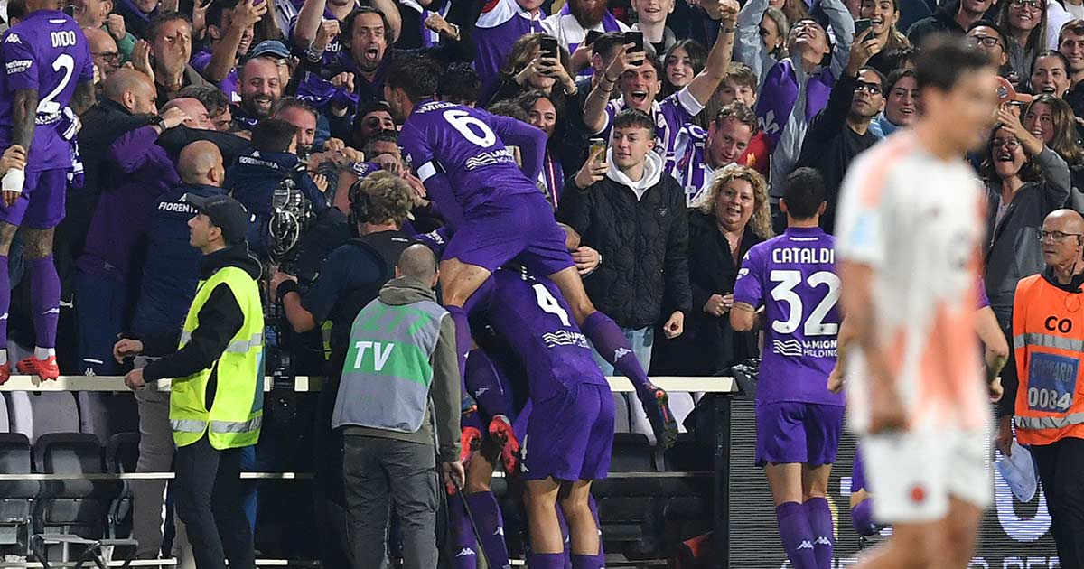 روما يتعرض للإذلال من فيورنتينا في ملعب أرتيميو فرانكي