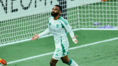 الأهلي ينتصر على الريان ويزاحم الهلال في قمة النخبة