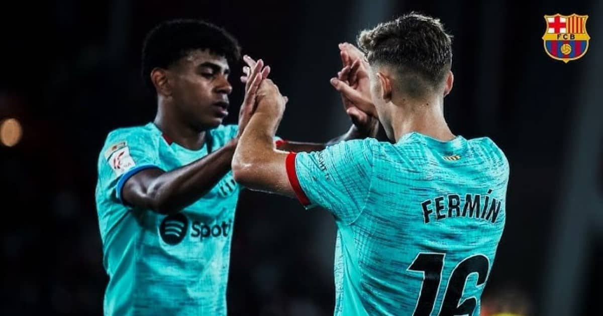 برشلونة يستعيد خدمات لاعبيه مع اقتراب مباراة إشبيلية