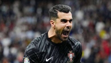 صراع برشلونة و بايرن ميونيخ على حارس بورتو ديوغو كوستا