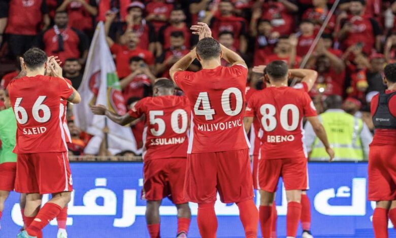 أهلي دبي يقبض على صدارة دوري أدنوك بعد صراع عنيف مع الشارقة