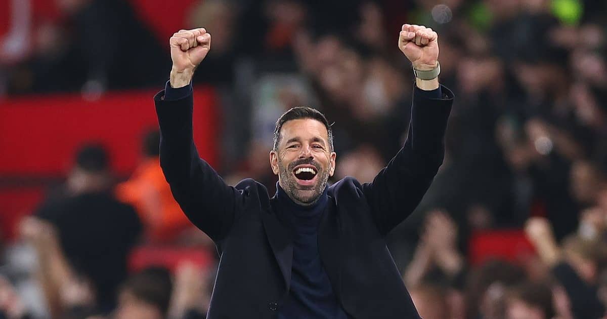 فان نيستلروي يسعي للبقاء مع مانشستر يونايتد تحت قيادة أموريم