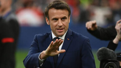 واقعة أمستردام تدفع ماكرون لحضور مباراة فرنسا وإسرائيل