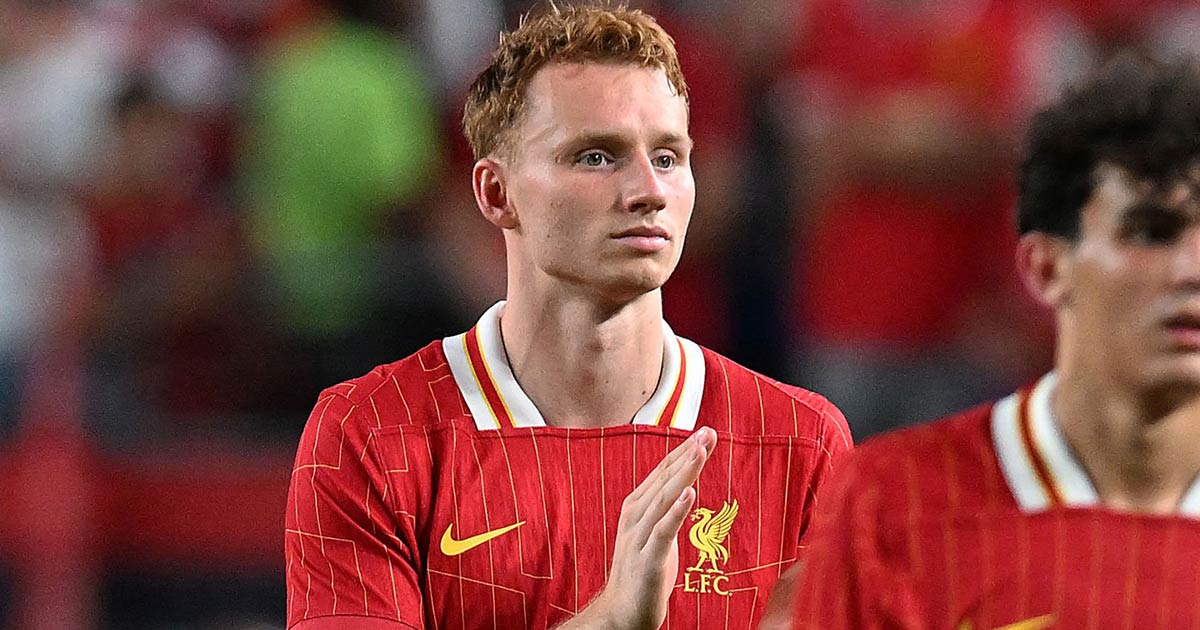 استناداً إلى توصية كلوب.. مانشستر سيتي يلاحق مدافع ليفربول السابق