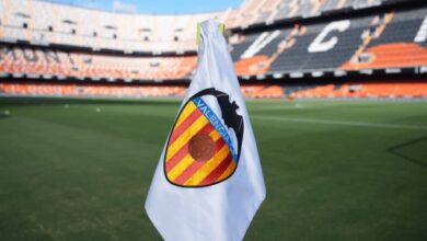 فالنسيا يطلب التأجيل مجدداً.. وعاصفة دانا تهدد برشلونة