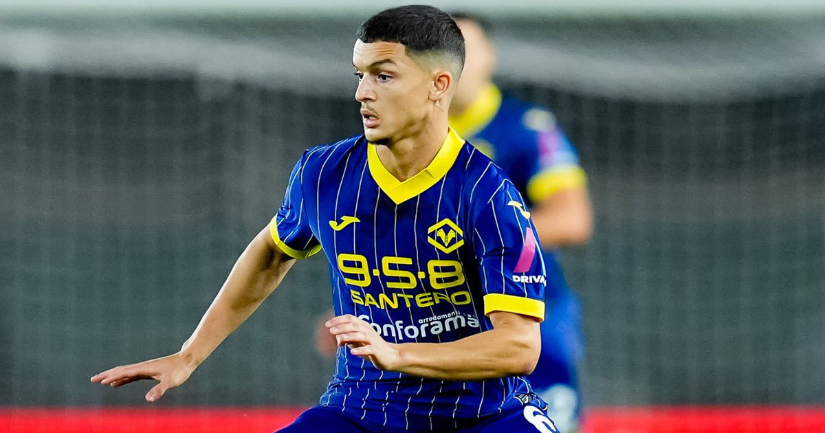 من هو رضا بلحيان؟ ميلان يتابعه والركراكي يكافئه