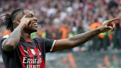 برشلونة يقترب من ضم رافاييل لياو بعد صفقة نايكي المنتظرة