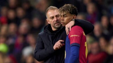 فليك: راضٍ عن تأهل برشلونة لكن علينا تحسين الدفاع