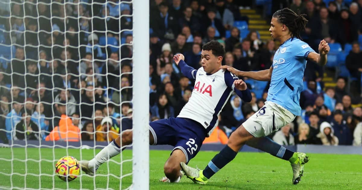 ما التشكيل المتوقع لمانشستر سيتي أمام توتنهام في البريمييرليغ؟