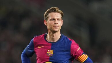 هل يجدد دي يونغ عقده مع برشلونة أم يرحل إلى الدوري الإنجليزي؟