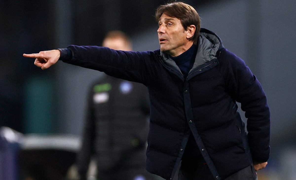 ميلان يُخطط للتعاقد مع أنتونيو كونتي في الصيف