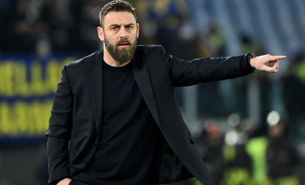 دي روسي لم يستطع مواصلة النتائج الإيجابية مع ذئاب روما