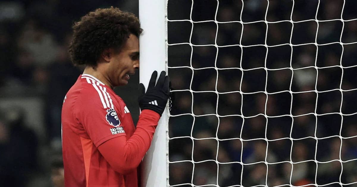 ما مركز مانشستر يونايتد في الدوري بعد الخسارة من توتنهام؟