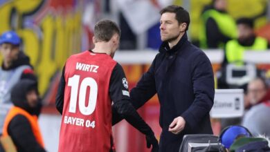 ليفركوزن يحاول الحفاظ على ألونسو وفيرتز وسط اهتمام ريال مدريد