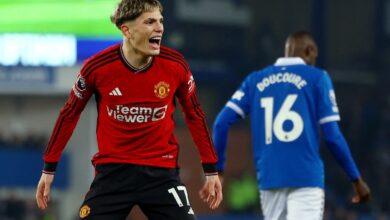 نابولي يوضح سبب بيع كفاراتسخيليا وعدم وصول غارناتشو