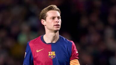 ليفربول يبدي اهتمامه بضم دي يونغ في الصيف