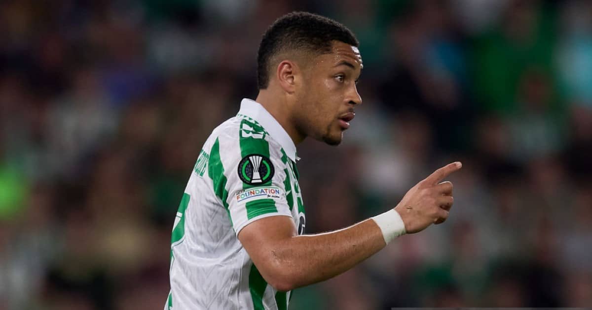 برشلونة يدرس عرضاً نهائياً من بالميراس لبيع فيتور روكي