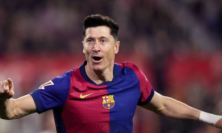 ليفاندوفسكي يواصل رحلته مع برشلونة بعد اتفاق نهائي