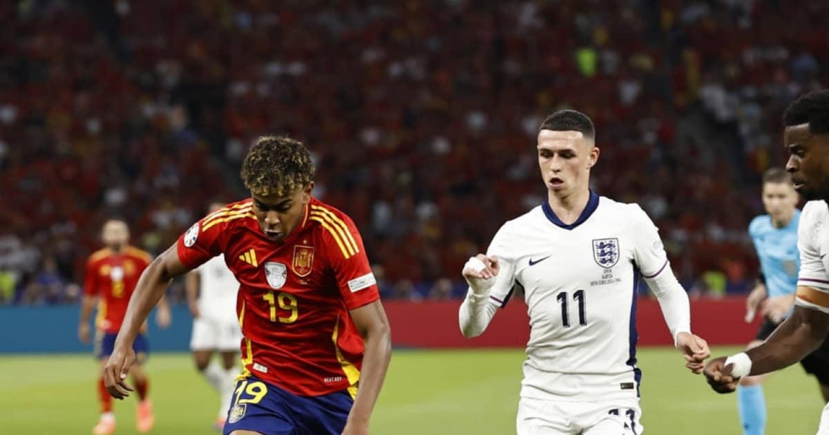 فودين يشيد بلامين يامال: أفضل موهبة شابة في العالم