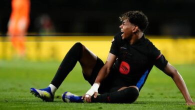 لامين يامال يسابق الزمن للتعافي قبل قمة أتلتيكو مدريد