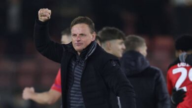 ليتون أورينت يستعد لمواجهة تاريخية أمام مانشستر سيتي