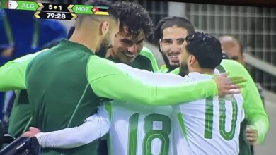 بهاتريك عمورة.. الجزائر تُهين موزمبيق بخماسية وتنفرد بالصدارة في تصفيات المونديال