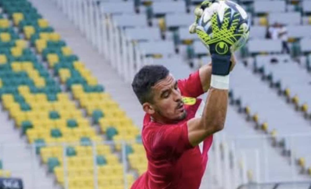 الحارس غايا مرباح لاعب شبيبة القبائل