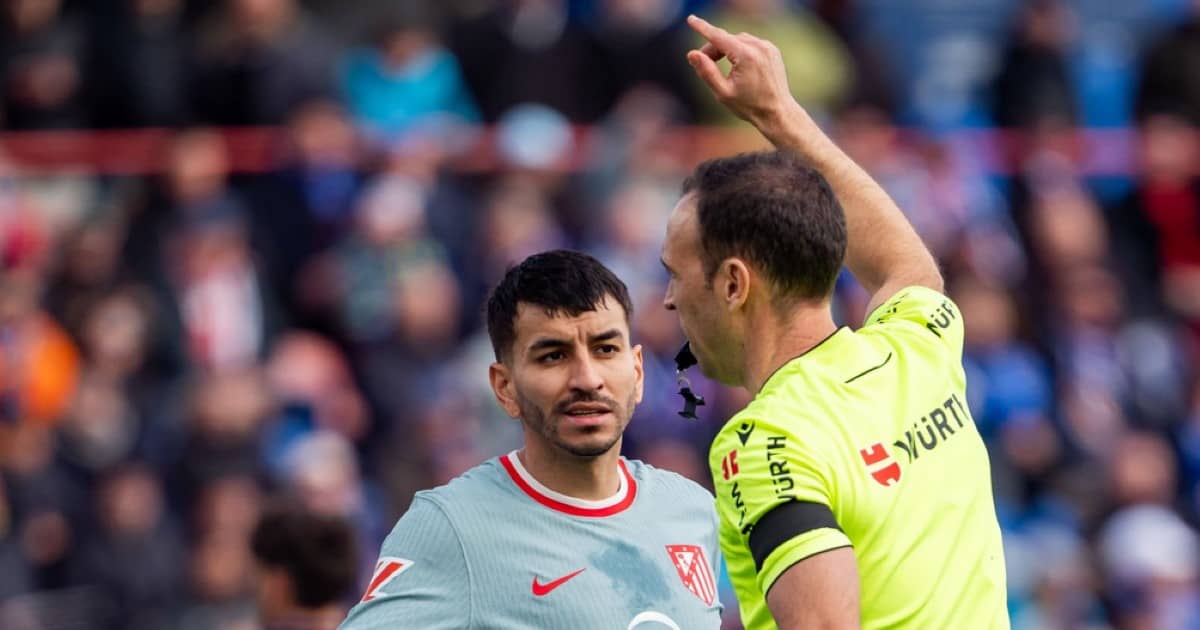 إيقاف أنخيل كوريا خمس مباريات بعد طرده أمام خيتافي