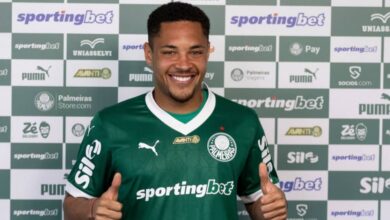 فيتور روكي: اخترت بالميراس للفوز بالألقاب