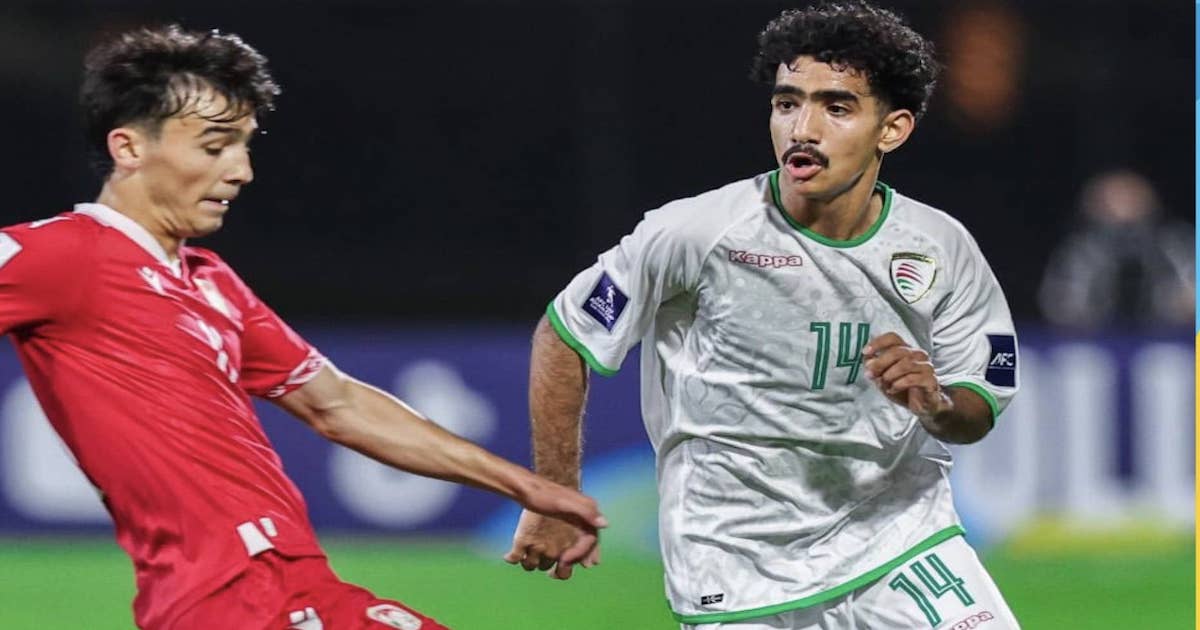 يزن الخالدي يخذل زملاءه.. عُمان تخسر بغرابة أمام طاجيكستان في كأس آسيا للناشئين