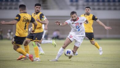 الكويت يواصل حلم الرباعية المحلية بالتأهل لنهائي كأس الأمير 2025