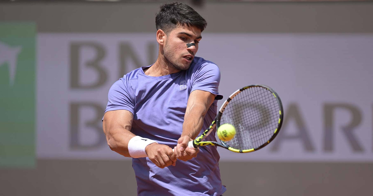 تنس.. ألكاراز يضرب بقوة في افتتاح مشواره ببطولة روما بعد غيابه عن مدريد