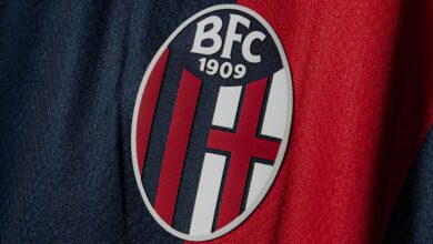 سجل بطولات نادي بولونيا الإيطالي