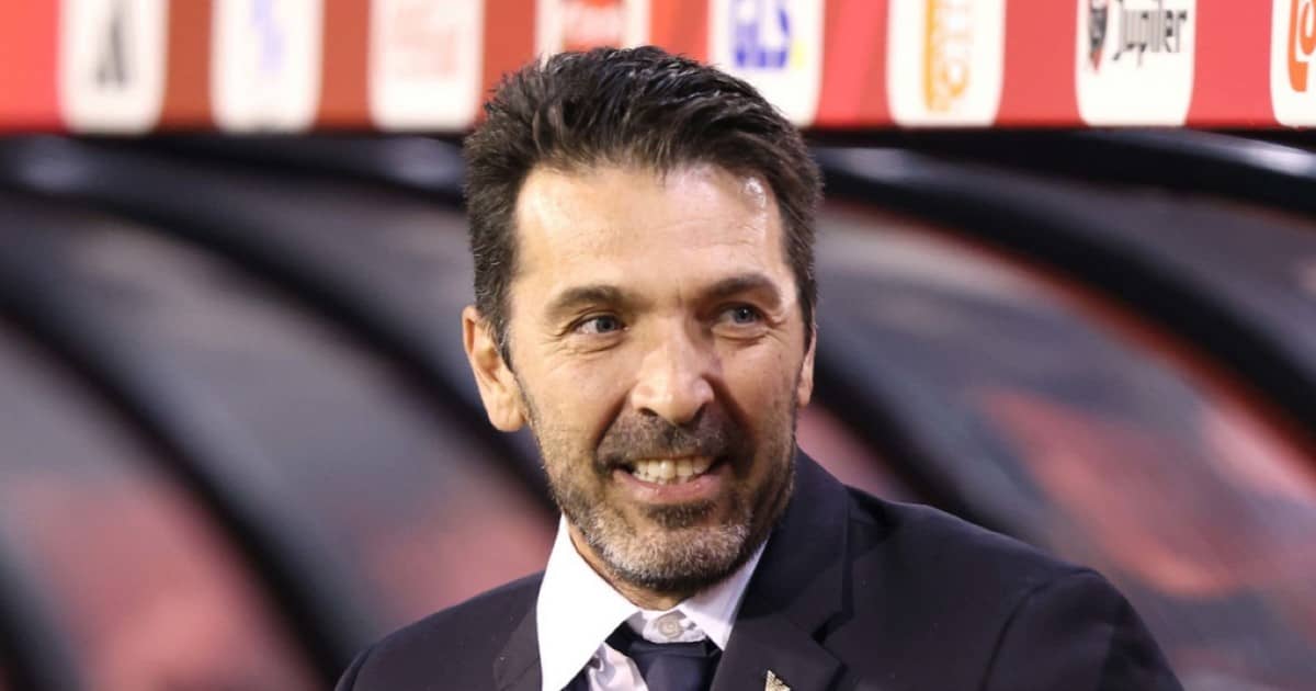 بوفون عن تشجيع إنتر في النهائي: لا أطيق من يشجع خصوم الأندية الإيطالية