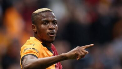 لماذا رفض أوسيمين الانتقال إلى مانشستر يونايتد في 2020؟