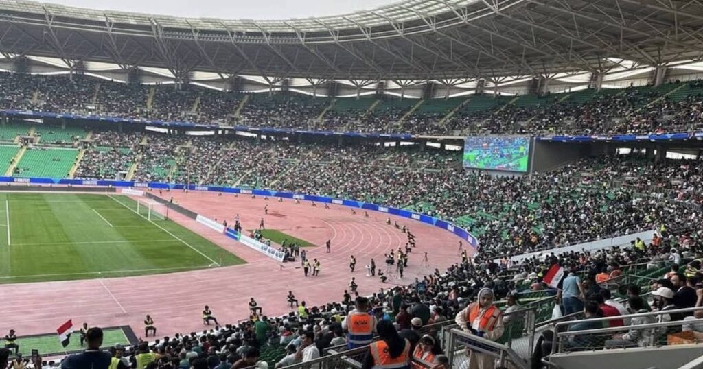 ملعب جذع النخلة في مدينة البصرة العراقية