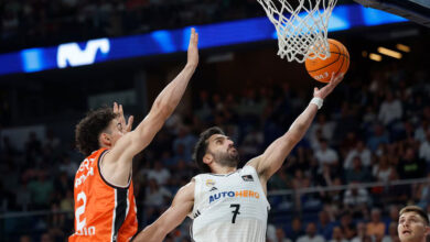 كرة سلة.. ريال مدريد يُروض انتفاضة فالنسيا ويقترب من حسم لقب الدوري الإسباني